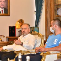 Yangında selde, Büyükşehir her yerde 