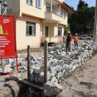 İznik'teki mezarlıklar yenileniyor 