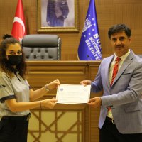 İşaretle konuşanlara sertifika 