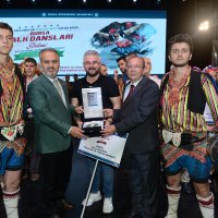 Halk danslarında muhteşem final 