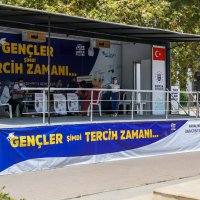 Gençler doğru tercih için Büyükşehir'i seçti 