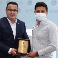 Ayın vatandaşları ödüllendirildi 