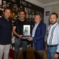 Bursa'da Haluk Levent coşkusu 