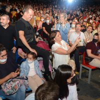 Bursa'da Haluk Levent coşkusu 