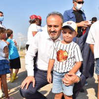 Bursa’da Zafer coşkusu uçurtmalarla yaşandı 