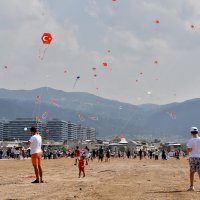 Bursa’da Zafer coşkusu uçurtmalarla yaşandı 