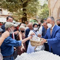 6 asırlık handa develi koza mezadı 
