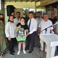 Engeller hayvan sevgisiyle aşılıyor 