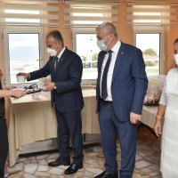 Aşure kazanları sağlıkçılar için kaynadı 