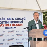Tarihi yalı Ana Kucağı olarak hizmette 