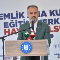 Tarihi yalı Ana Kucağı olarak hizmette 