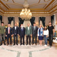 Büyükşehir tesisleri sporcu üniversitelilere ücretsiz 