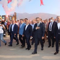 Büyükşehir’de toplu sözleşme sevinci 