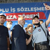 Büyükşehir’de toplu sözleşme sevinci 
