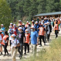 Daha temiz çevre için çöp topladılar 