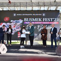 Sanata hayat veren eller festivali 