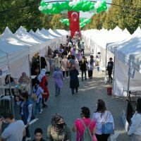 Sanata hayat veren eller festivali 