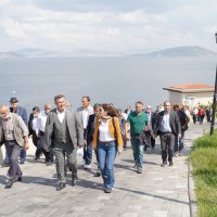 Demokrasinin uç beyleri Demokrasi Adası’nda 