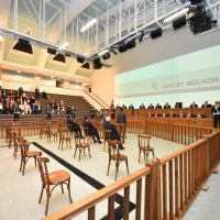 Demokrasinin uç beyleri Demokrasi Adası’nda 