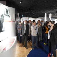 Demokrasinin uç beyleri Demokrasi Adası’nda 