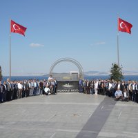 Demokrasinin uç beyleri Demokrasi Adası’nda 