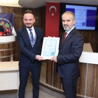 Sağlık, tüm kentlerin ana gündemi 
