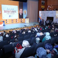 Büyükşehir üreten kadınların yanında 