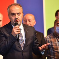 Bursa Kent Konseyi’nde Şevket Orhan güven tazeledi 