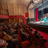 ‘Venedik Taciri’ Adana’da izleyiciyle buluştu 