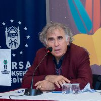 Perde çocuklar ve gençler için açılıyor 