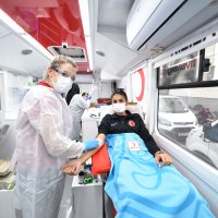 Büyükşehir’den Kızılay’a anlamlı bağış 