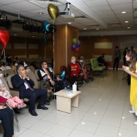 Lösemili çocuklar için tiyatro hastaneye taşındı 