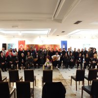 Atatürk türkü ve şiirlerle anıldı 