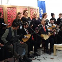 Atatürk türkü ve şiirlerle anıldı 