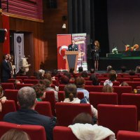 Bursa’da tiyatro salonları çocukların 