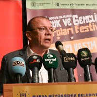 Bursa’da tiyatro salonları çocukların 