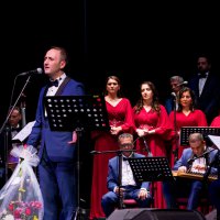 Melihat Gülses sevilen şarkıları seslendirdi 