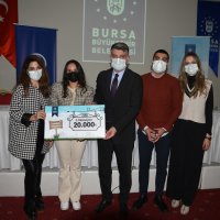 Bursa kent mobilyalarıyla güzelleşiyor 