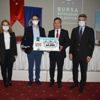 Bursa kent mobilyalarıyla güzelleşiyor 