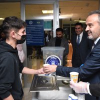 Gençler istedi, Başkan süreyi uzattı 