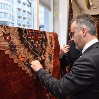 Tarihi 3 bin yıl öncesine dayanan halılar Bursa’da sergileniyor 