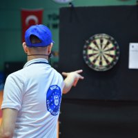 Engelleri Dart Turnuvası’yla aştılar 