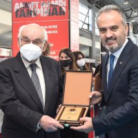 Kitap şöleni coşkuyla başladı 