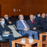Ünlü yazarlar okurlarıyla buluşuyor 