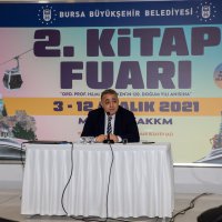 Bursa’nın kitapla buluşması sürüyor 