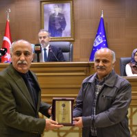 Örnek vatandaşlar ödüllendirildi 