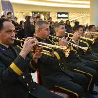 Askeri bandodan anlamlı konser 