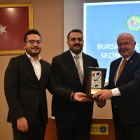 Gençlik Meclisi'nde nöbet değişimi 