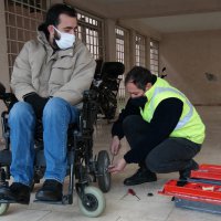 Bu yol yardım, gönüllere dokunuyor 