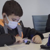 Küçük mucitler kendi radyolarını üretti 